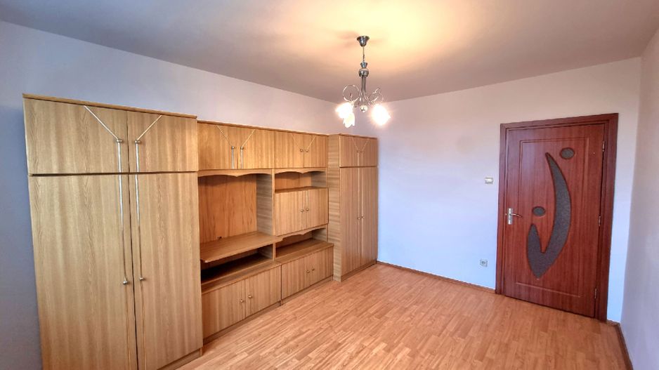 2 camere, 57 mp., Calea Martirilor, et.5/10, lift, termoizolație - Poză 9