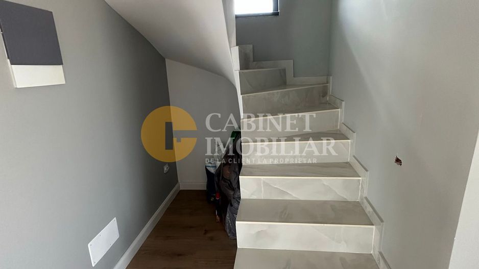 Vila 4 Camere Rediu - Poză 4