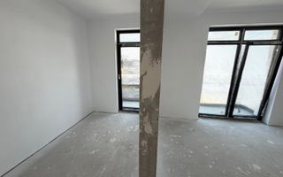 Duplex de vanzare cu 4 camere in Mosnita Noua - Poză 6