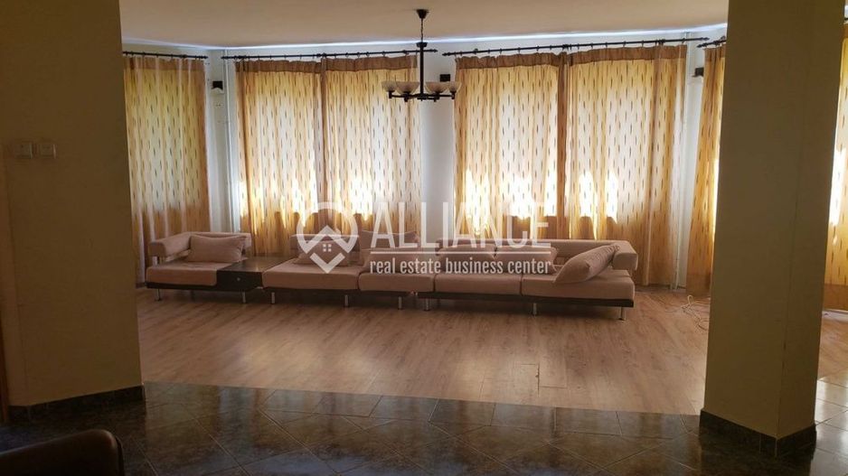 TECHIRGHIOL (COD 02)-  Vilă 10 camere ultracentrala - Poză 5
