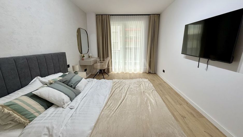 Apartament modern, finisat premium, balcon mare, mobilat complet. - Poză 6