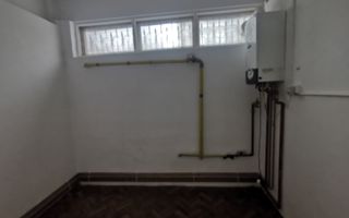 Spațiu comercial 150 mp | Vedere la parc | Vitrină 8 m | Vad intens - Poză 5