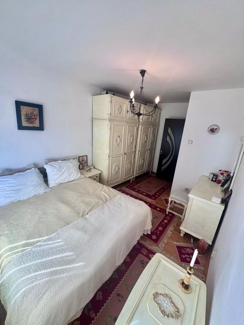 Apartament 2 camere de vânzare – Centru - Poză 1