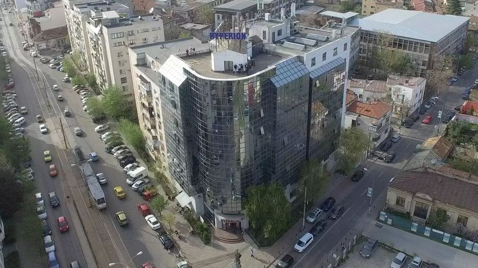 Vanzare Casa 4 camere | Zona Decebal Strada Popa Nan | Universitatea Hyperion - Poză 1