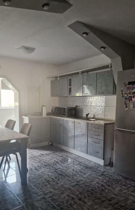 Apartament 3 camere Lipovei - Poză 3