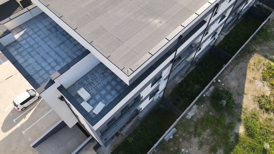 AP. 2 CAMERE - GRADINA PROPRIE 60 MP, BLOC FINALIZAT, PARCARE, COMS 0% - Poză 9