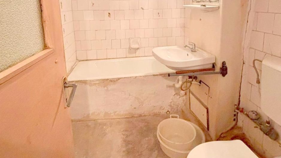Exclusivitate - Apartament 2 camere în Micro 17, parter, de renovat - Poză 8