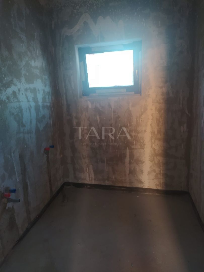 Casa de vanzare tip duplex in cartierul Europa,zona Bibescu - Poză 7