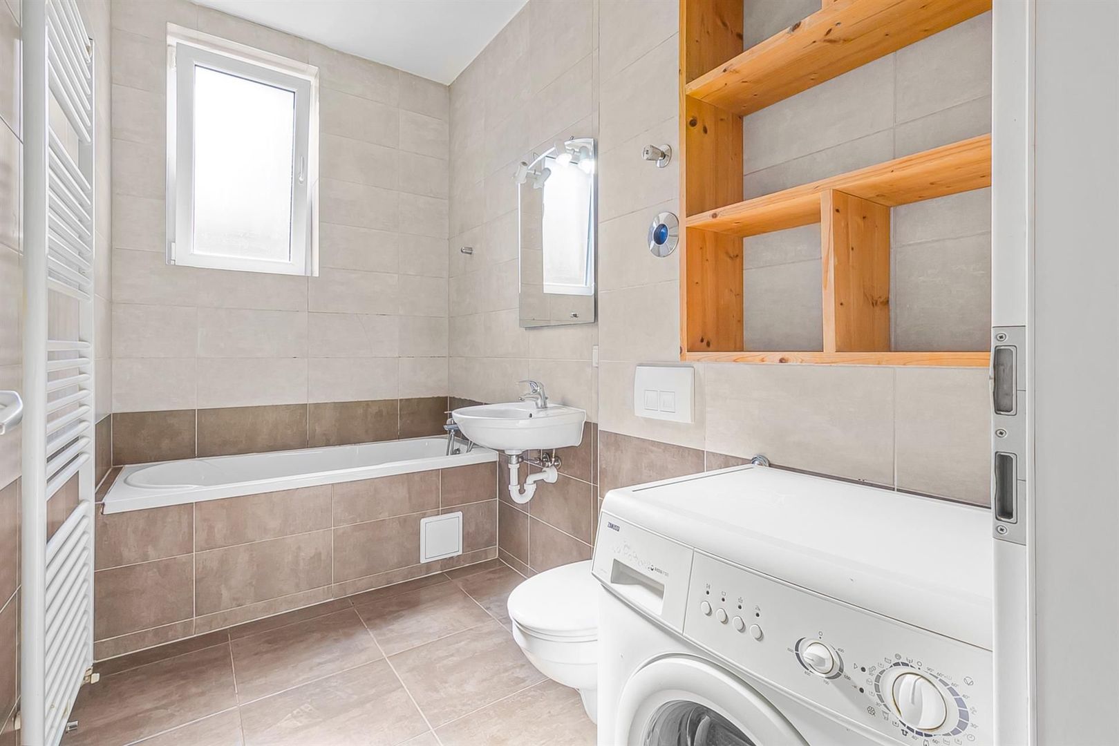 Garsoniera intabulata 36 mp | Comision 0% |Avantgarden Brasov - Poză 5