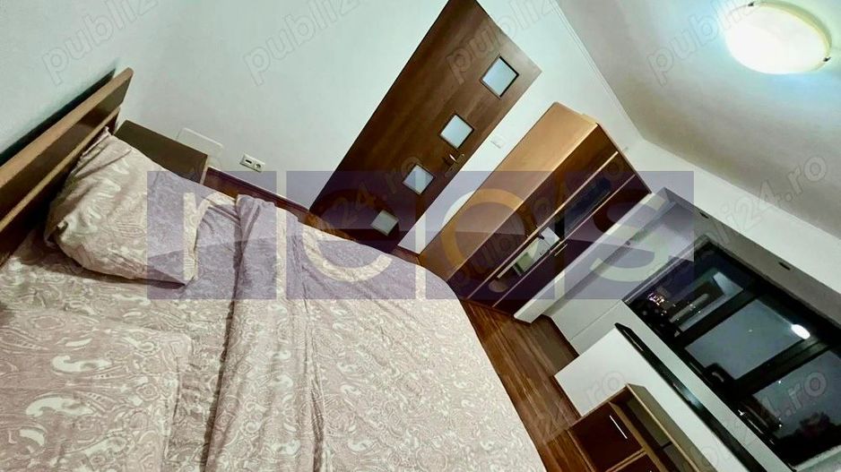 VANZARE APARTAMENT 2 CAMERE BABA NOVAC PARK LAKE DRISTOR 53MP - Poză 1