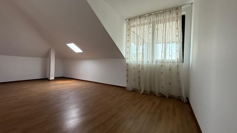 Casă de vânzare sau de închiriat in M12- INVESTIȚIE SAU LOCUINȚĂ? - Poză 19