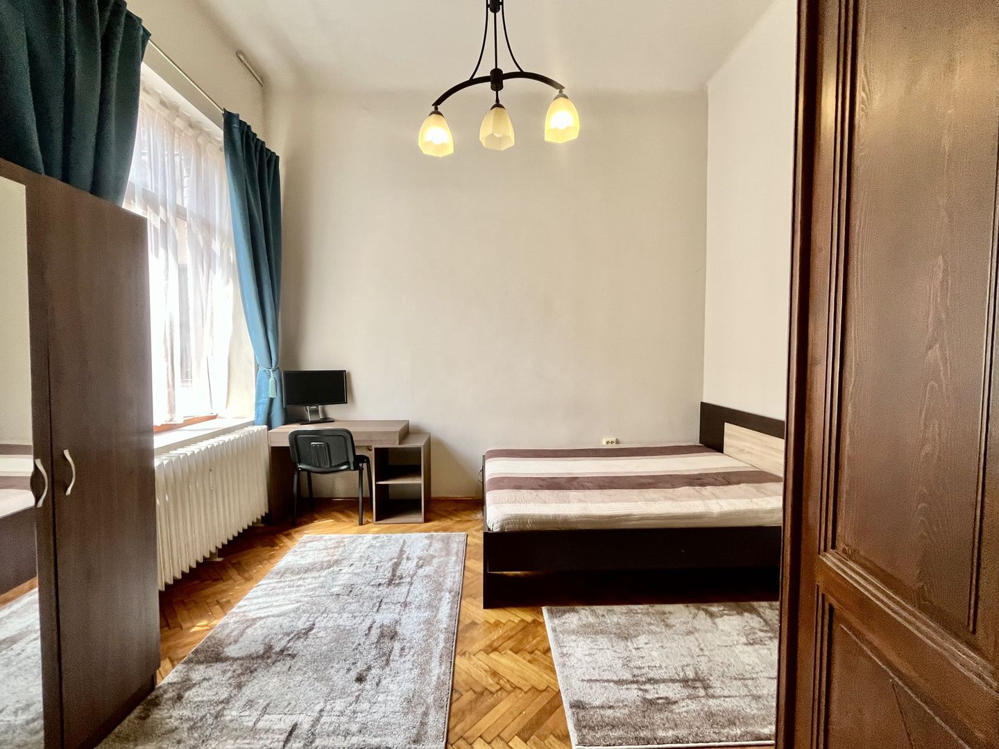 Apartament cu aer nobiliar,  clădire istorică,  zona Unirii - Medicina - Poză 10