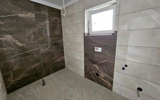 1/2 Duplex finisat 90%, 4 camere, 317 mp teren, zona Centru - Poză 14