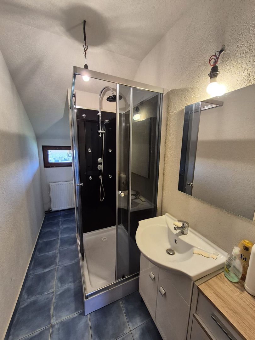 Vila Cornu-Prahova complet mobilata/utilata '' 350 mp + teren 500 mp'' - Poză 22