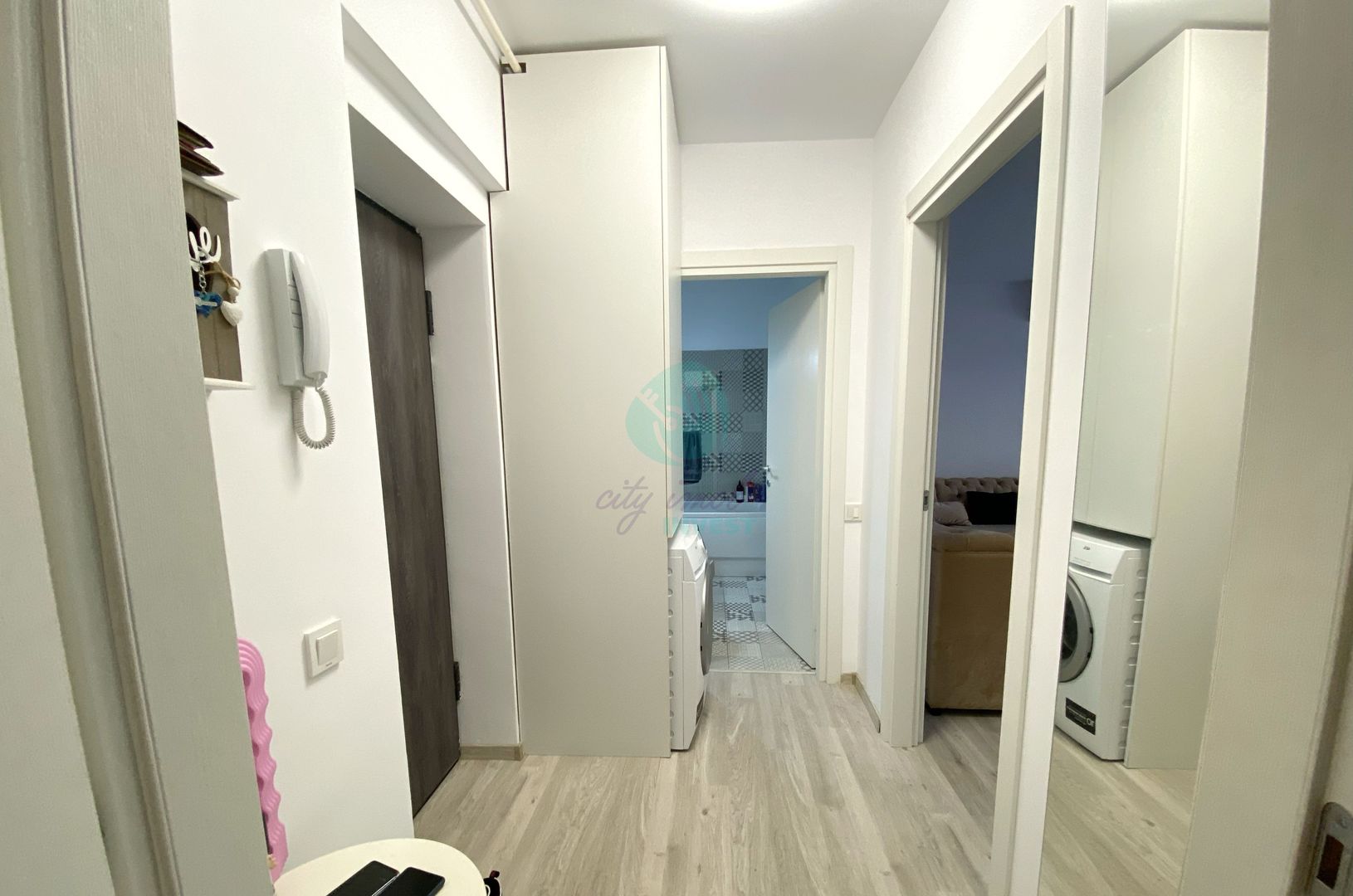 2 camere cu gradina proprie de 60mp - Poză 5