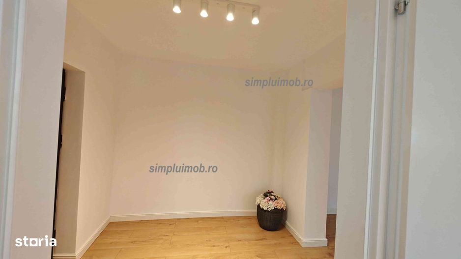 Decomandat Apartament Spatios Nemobilat Giurgiului - Poză 3