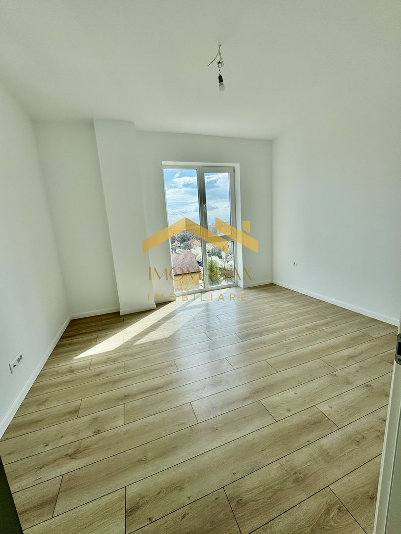 Torontalului-2 Camere-Loc de parcare - Poză 15