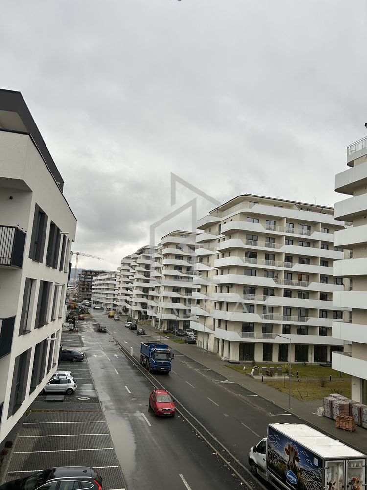 Apartament de vânzare,  55 mp , etaj 2 , zona Eroilor , Floresti - Poză 1