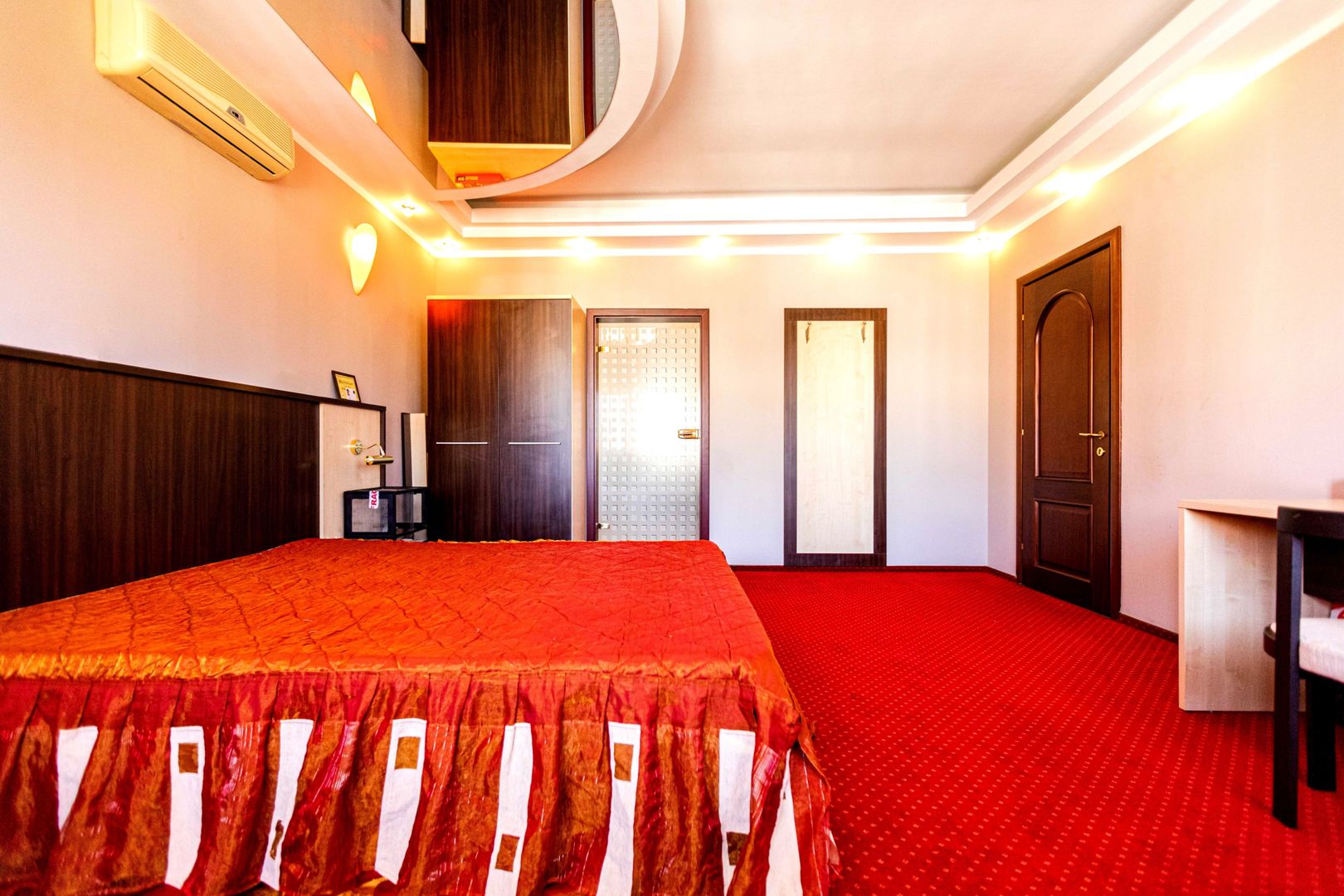 Dumbrăvița, la intrare – casă exclusivistă ideală locuință sau birou - Poză 15