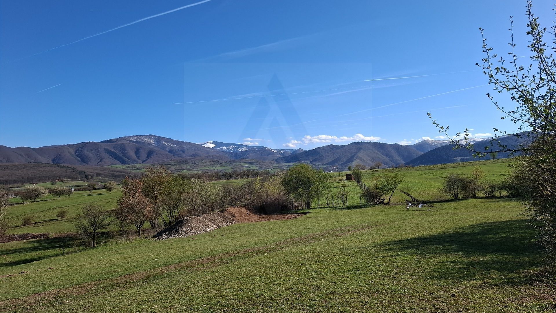 Teren intravilan 809 mp cu deschidere 14 m în Tropinii Noi - Poză 3