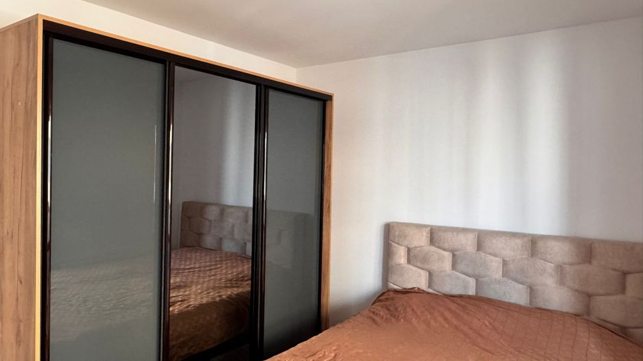 GARSONIERA MOBILATA SI UTILATA DOAMNA STANCA - Poză 3