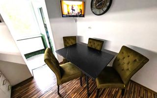 Apartament cu 3 camere in zona Lunei - Poză 10