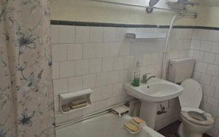 Vand casa 4 camere in Muncitoresc - Poză 7