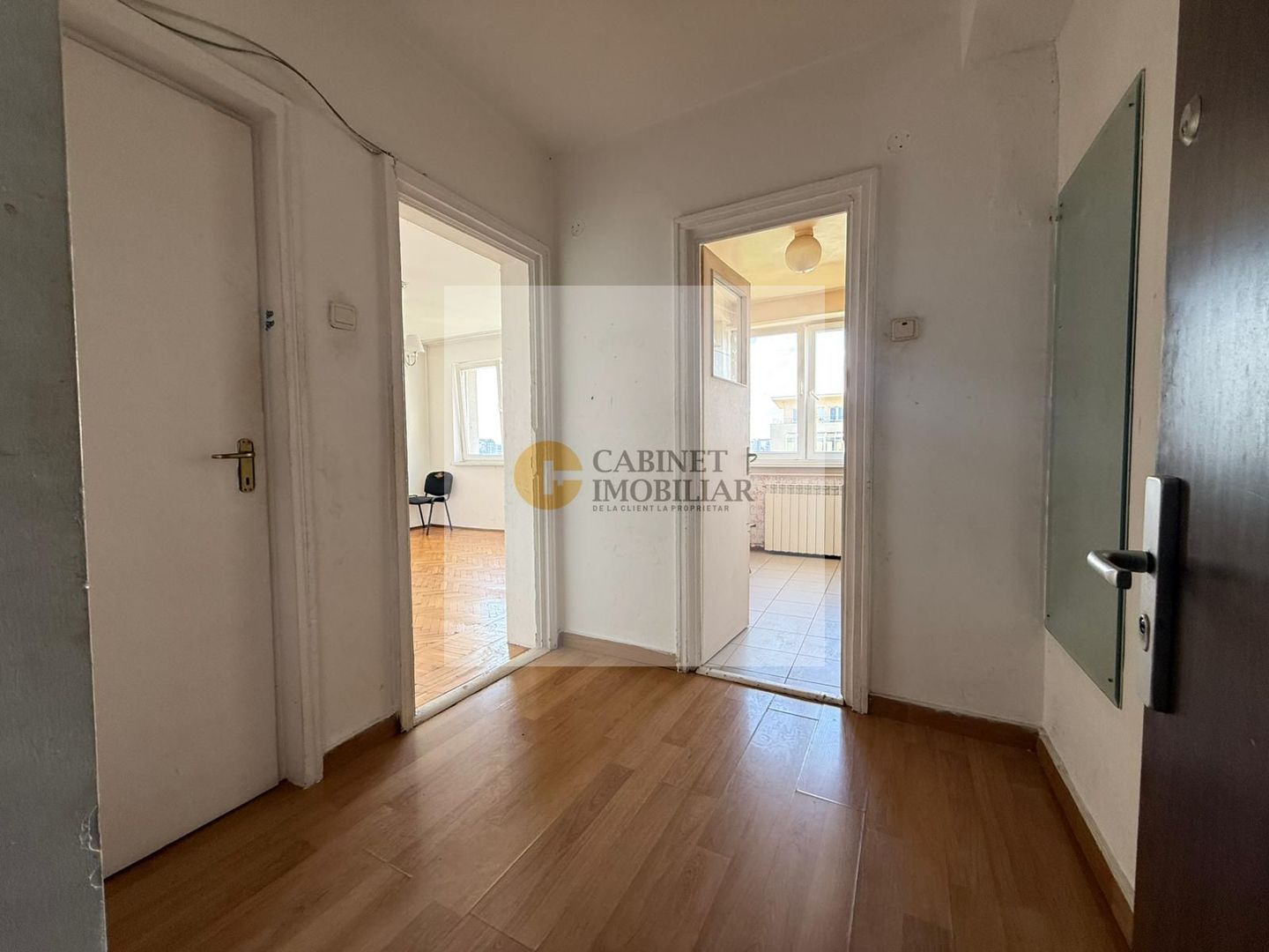 3 camere I Gara de nord I Creditabil I 1962 - Poză 18