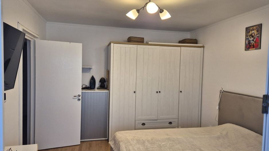 Apartament Luminos 4 camere cu Centrala si 2 locuri parcare. Izvorul Muresului. - Poză 5
