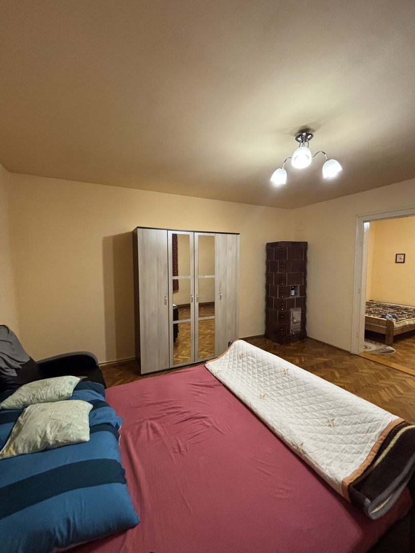 Casa cu teren și grădina zona Bogdanestilor - Poză 8