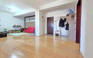 AP. 95mp la Et.2 cu 3 camere si 2 balcoane -complet utilat-zona Nord - Poză 14