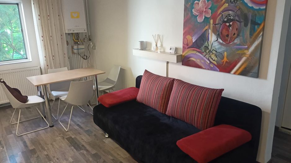 De inchiriat! Apartament 2 camere decomandate in Plopilor - Poză 2