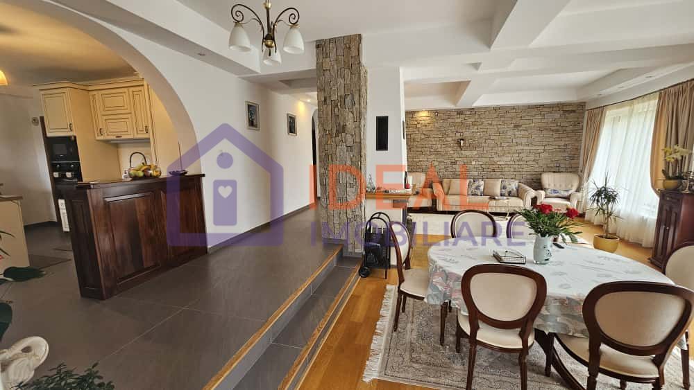 Casă deosebită, cu 5 camere, cu teren de 1132 mp – Cisnădioara - Poză 5