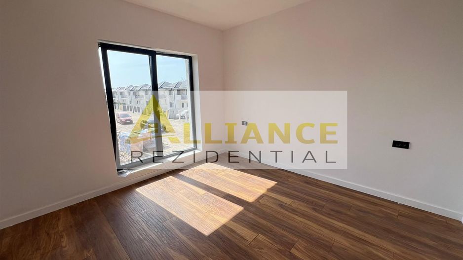 Vila Individuala  - 4 camere - 3 bai-teren -320-600 M de STV - Poză 17