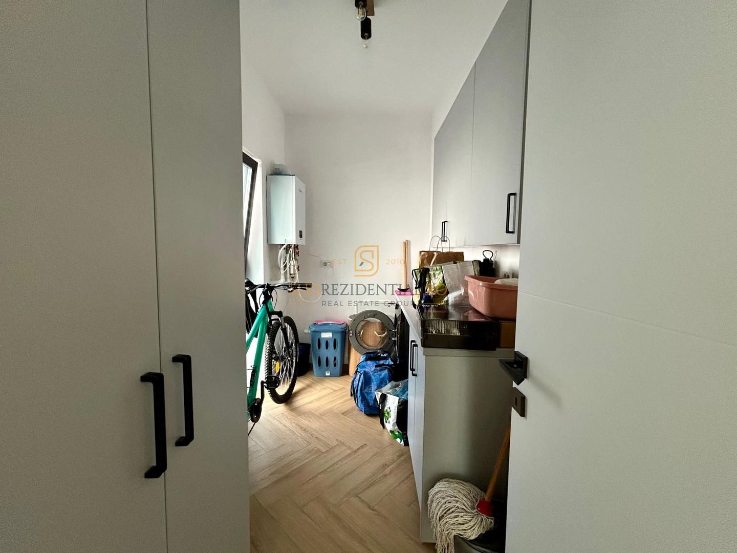Casă 4 camere | 3 dormitoare | 3 bai | Mobilată premium | Curte 175 mp - Poză 20
