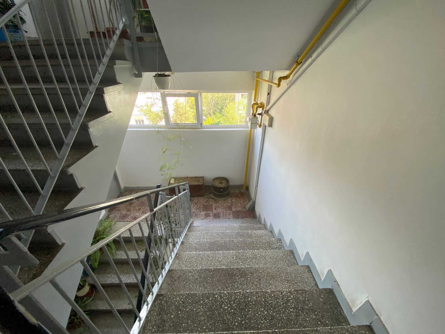 Apartament 3 camere Drumul Taberei - Poză 10