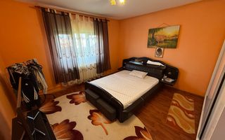 Casa Spatioasa D+P+1+M – 615mp - Teren 1000mp - Rovine - Poză 6