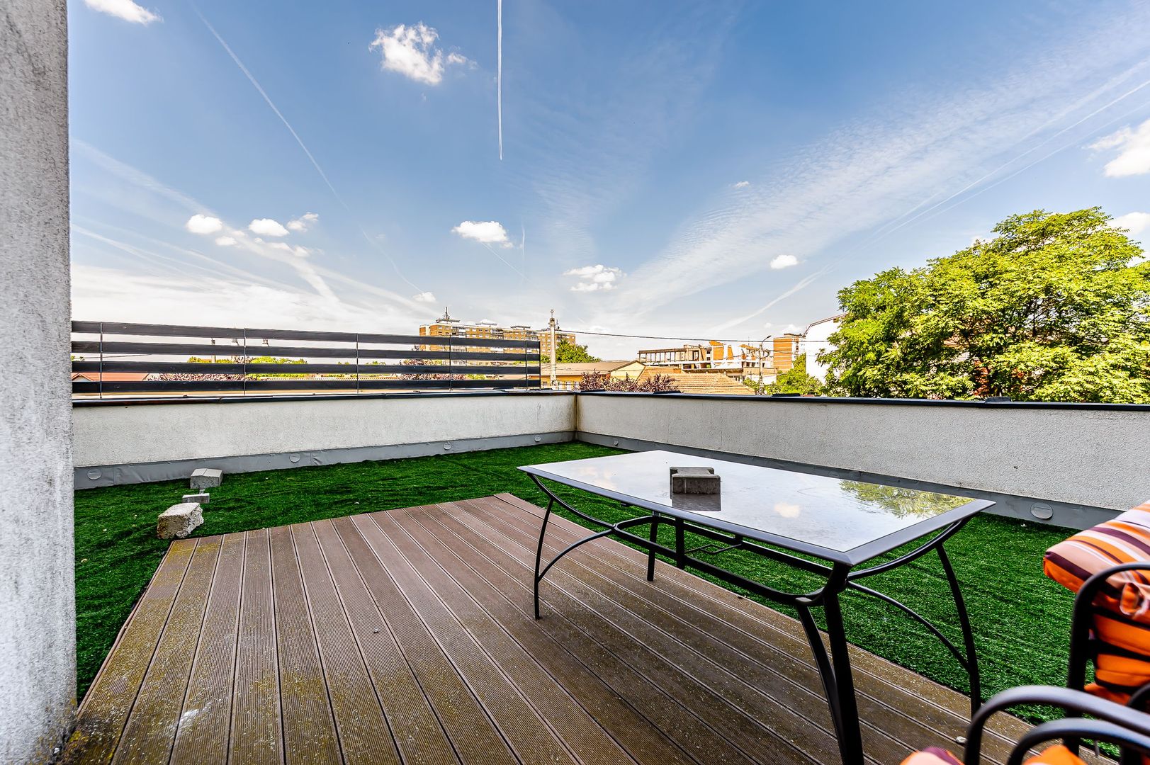 Apartament 3 camere, cu terasă proprie la etajul 1 Adora Park - Poză 1