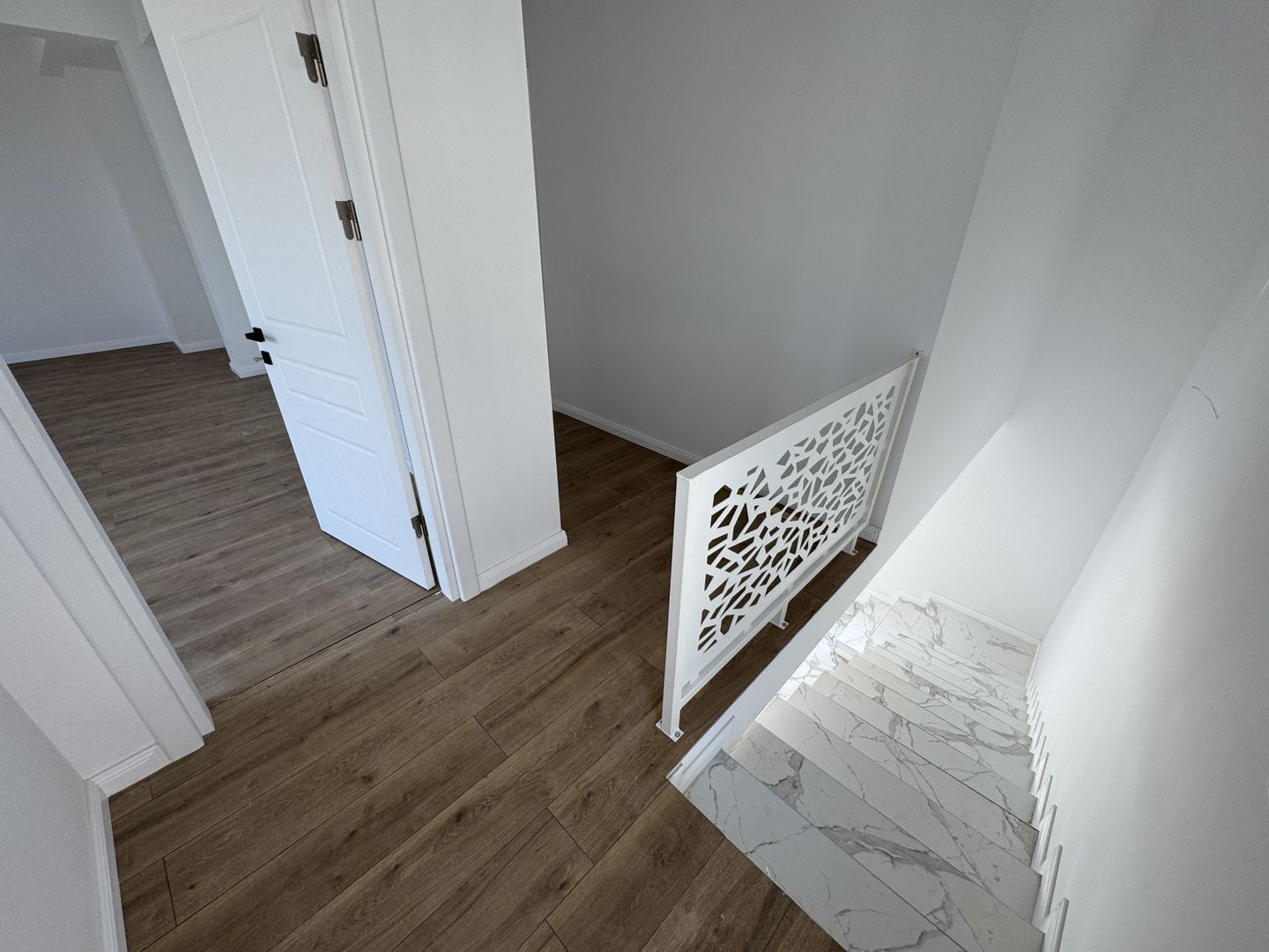 Vila exclusivista cu PISCINA, zona Liddl Tunari, 0% comision - Poză 15