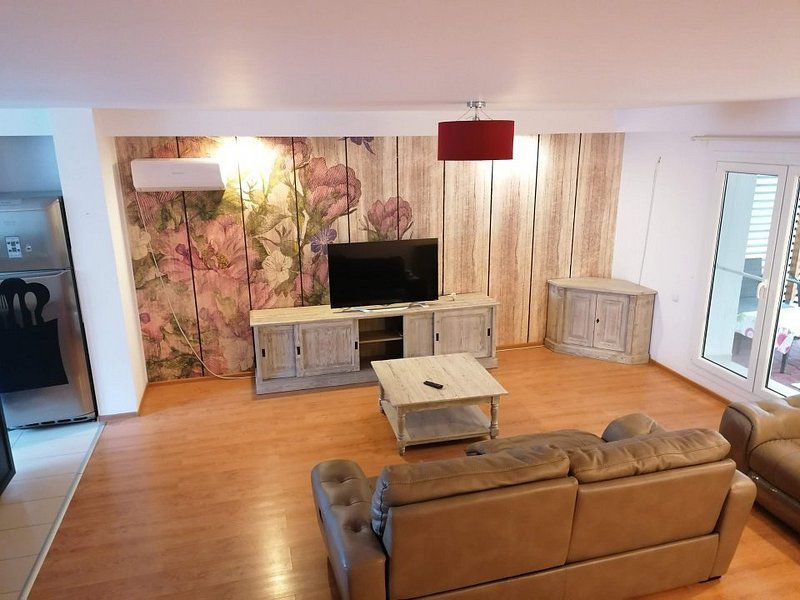 Vila tip N 4 camere in Cosmopolis, mobilata si utilata - Poză 1