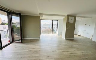 Vanzare apartament 3 camere, parcare, zona Iulius Mall, FSEGA - Poză 3