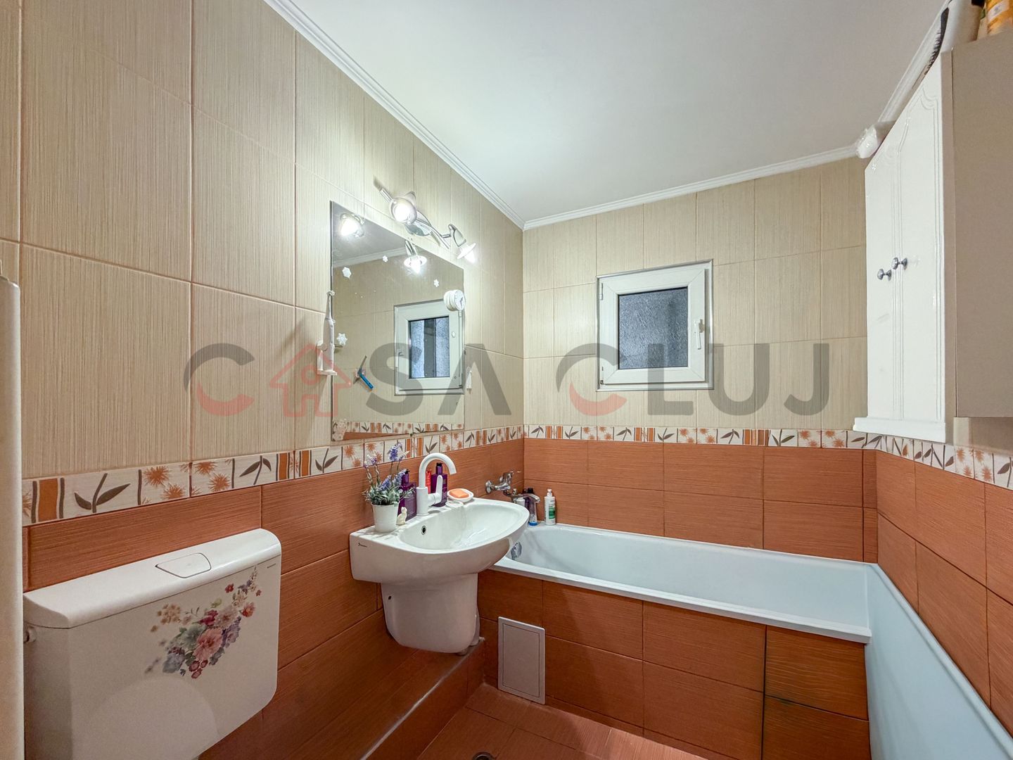 4 camere decomandate, etaj intermediar, Titulescu - Poză 4