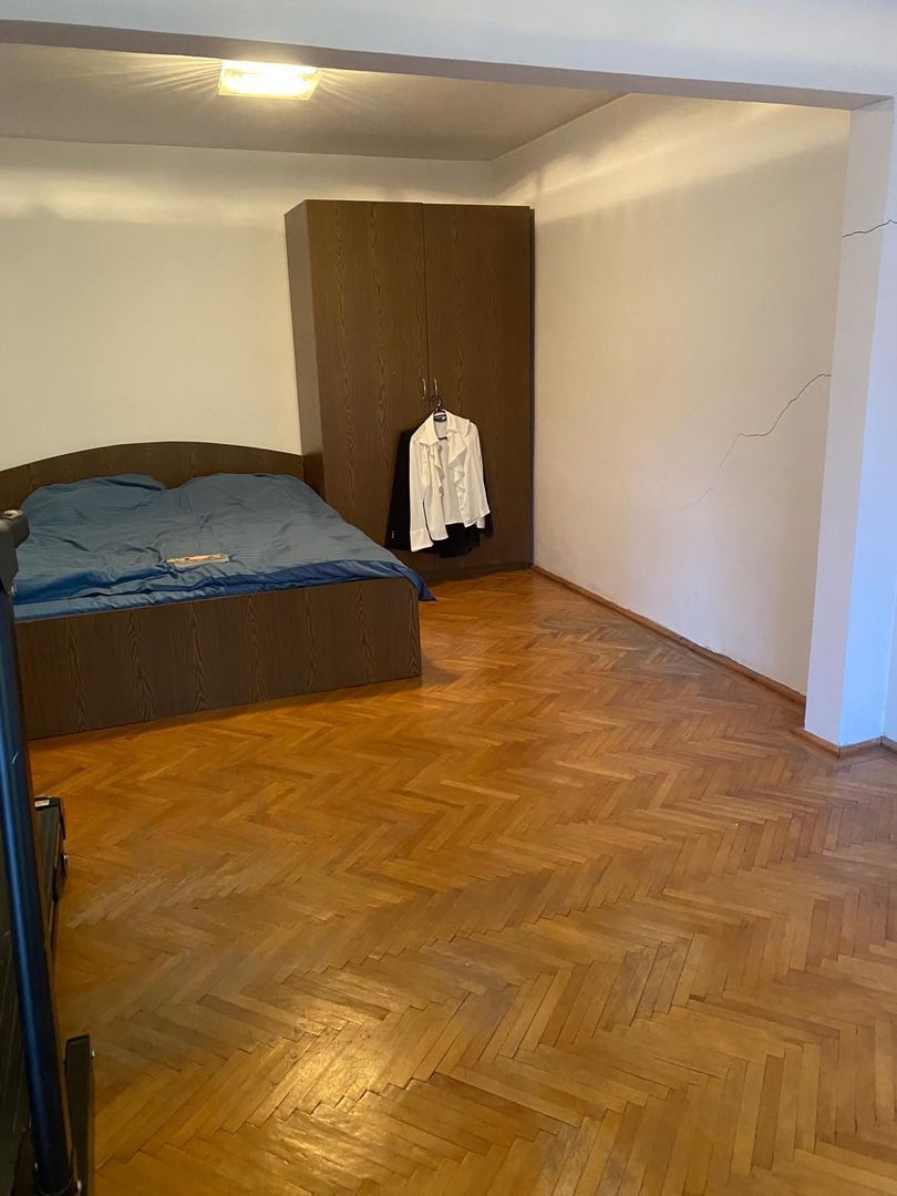 CASA BANEASA 10 CAMERE, MOBILAT, CENTRALA, TEREN 500 MP, COMISION 0% - Poză 5