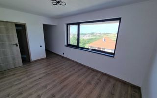 Casa de inchiriat cu curte de aproximativ 400 mp, cartier Borhanci - Poză 7