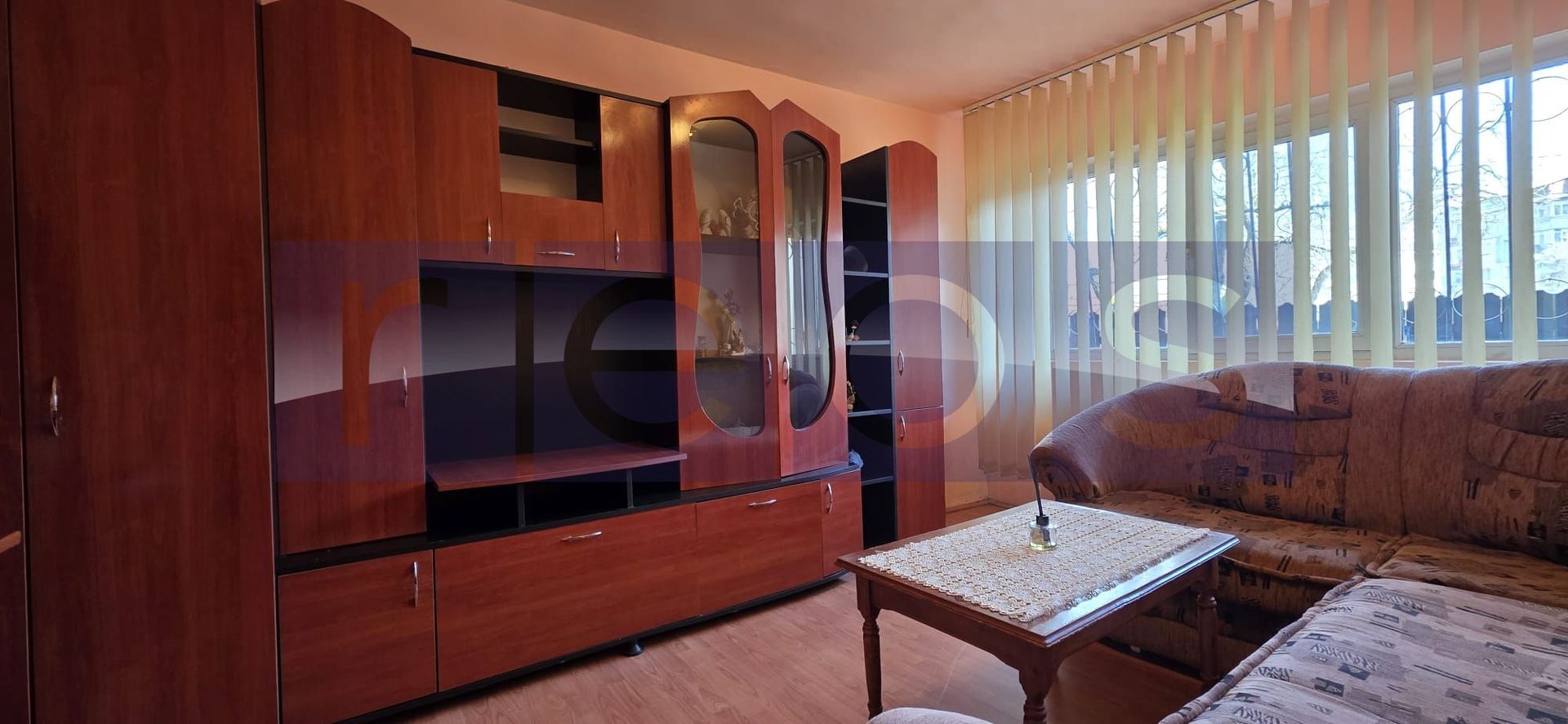 VANZARE 2 CAMERE DECOMANDAT - Poză 1