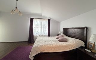 Vila spatioasa cu vedere spre lac Corbeanca - Poză 41