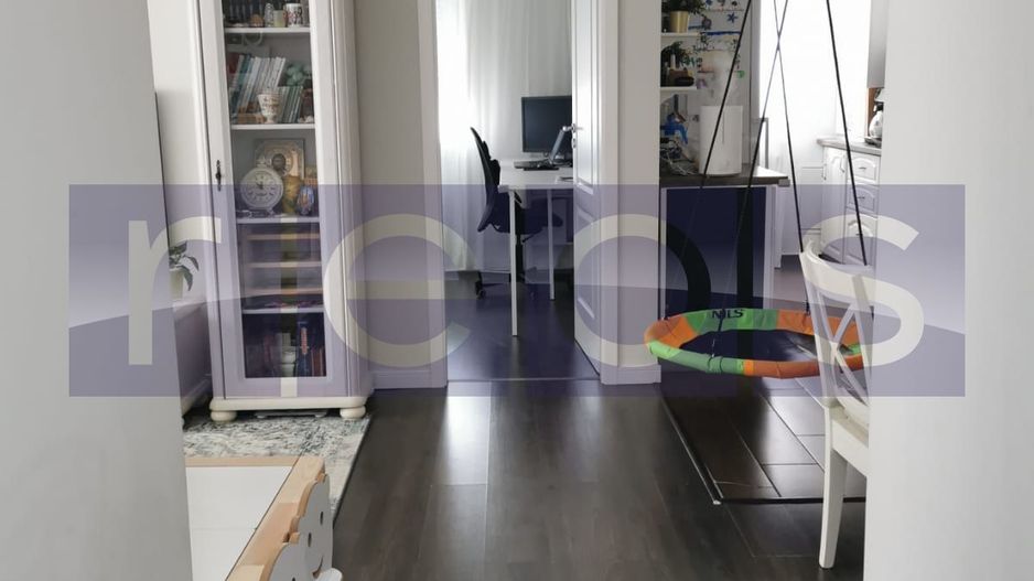 VANZARE APARTAMENT 3 CAMERE 74MP RENOVAT TRAPEZULUI PARCARE INCLUS - Poză 5