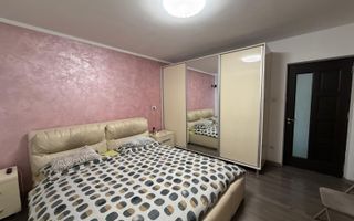 Oportunitate excelentă – teren generos + casă MOBILATĂ UTILATĂ - Poză 4