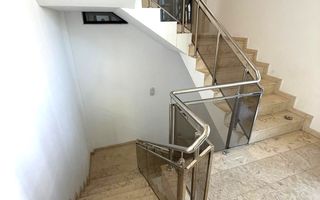 Spatiu comercial pe Bulevardul Decebal - Rovine - Helmat 100mp - Poză 7