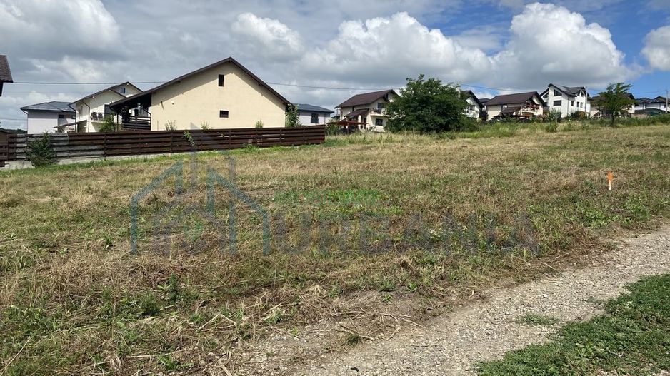 Teren de vânzare în Valea Adâncă, strada Văii – 540 mp, aproape de lacul Ezăreni - Poză 2